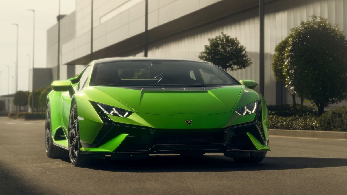 Lamborghini představuje Huracán Tecnica, má být nejlepší kombinací dvou světů